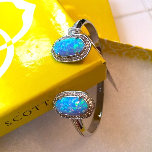NWOT RARE & Retired Kendra Scott Erica Bracelet Ice Blue Opal & Silver GORGEOUS! - Picture 6 of 13